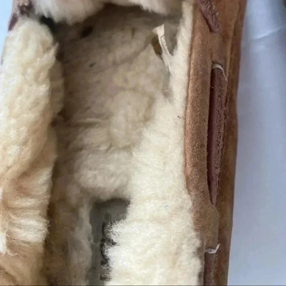 UGG Australia Dakota Chestnut brown Suede Moccasin Wool Fur Slippers Sho… - Picture 9 of 11